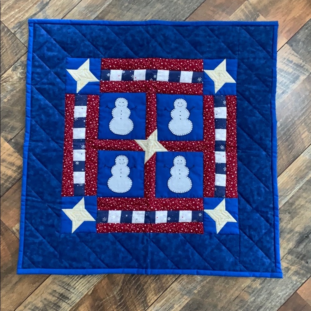 Snowman quilt hanging